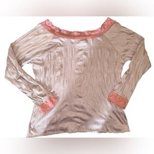 Women’s dori long sleeve top